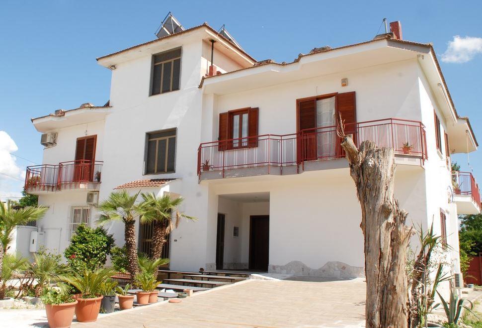 Residence Jano San Vitaliano Екстериор снимка